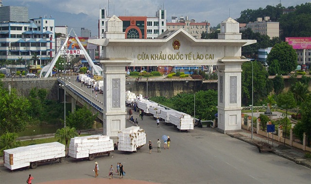 Phân biệt chính ngạch, tiểu ngạch trong xuất - nhập khẩu hàng hóa